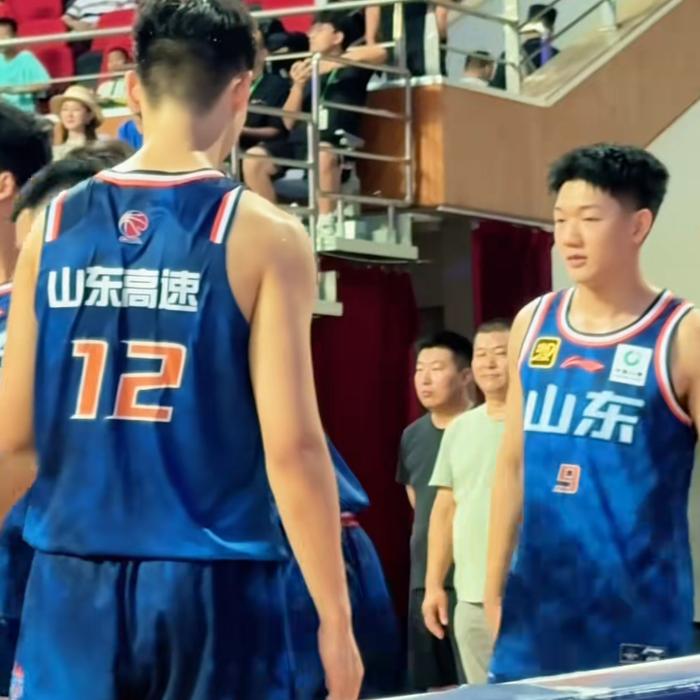 山东大胜哥伦比亚！3人上双，米艾力获证明，2小将发挥可行！