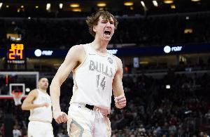 IM电竞官网入口-菜鸟丨布泽利斯17中10爆砍28+9+6 昔日NCAA超巨德鲁-蒂米轰19+6+4