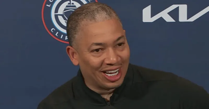 LOL-双塔会是以后研究的方向吗？卢：我不知道，我不知道